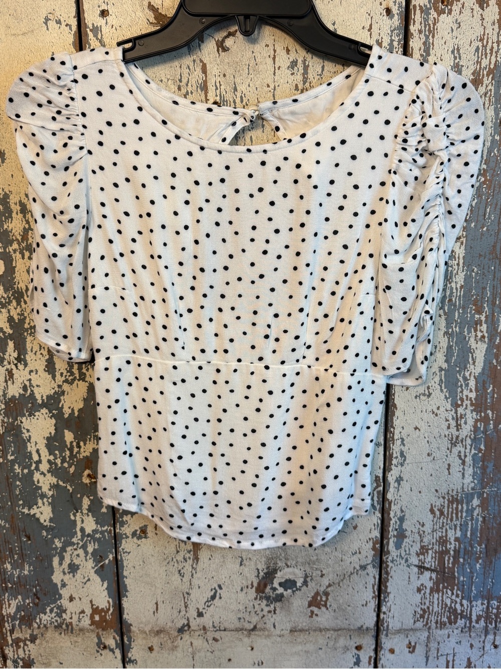 Abercrombie and Fitch polka dot puff sleeve top size XS